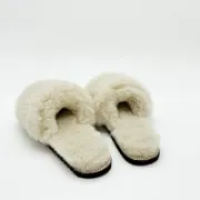 Picture of Sheepskin Slides | Cream | Size 7