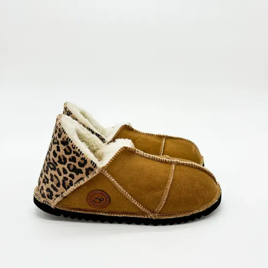 Picture of Sheepskin Slipper | Spice with Leopard Heel | Size 7