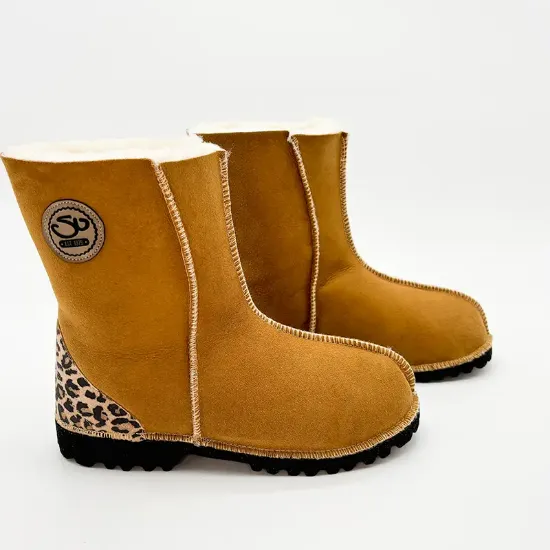 Picture of Traditional Boots | Burnt Honey with Leopard Heel | Size 6