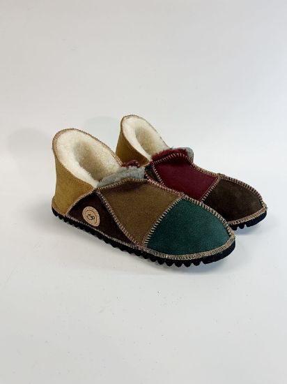 Picture of Sheepskin Slipper | forest mocca damson spice bark | Size 6